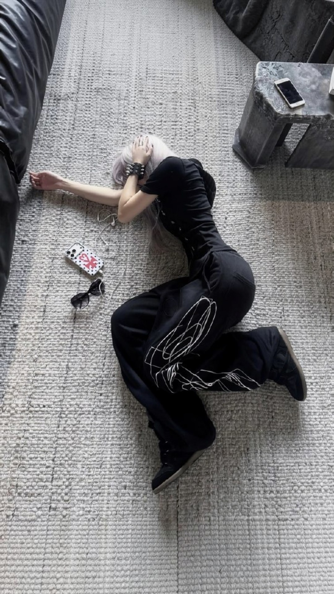 no E mosen Embroidered Baggy Sweatpants