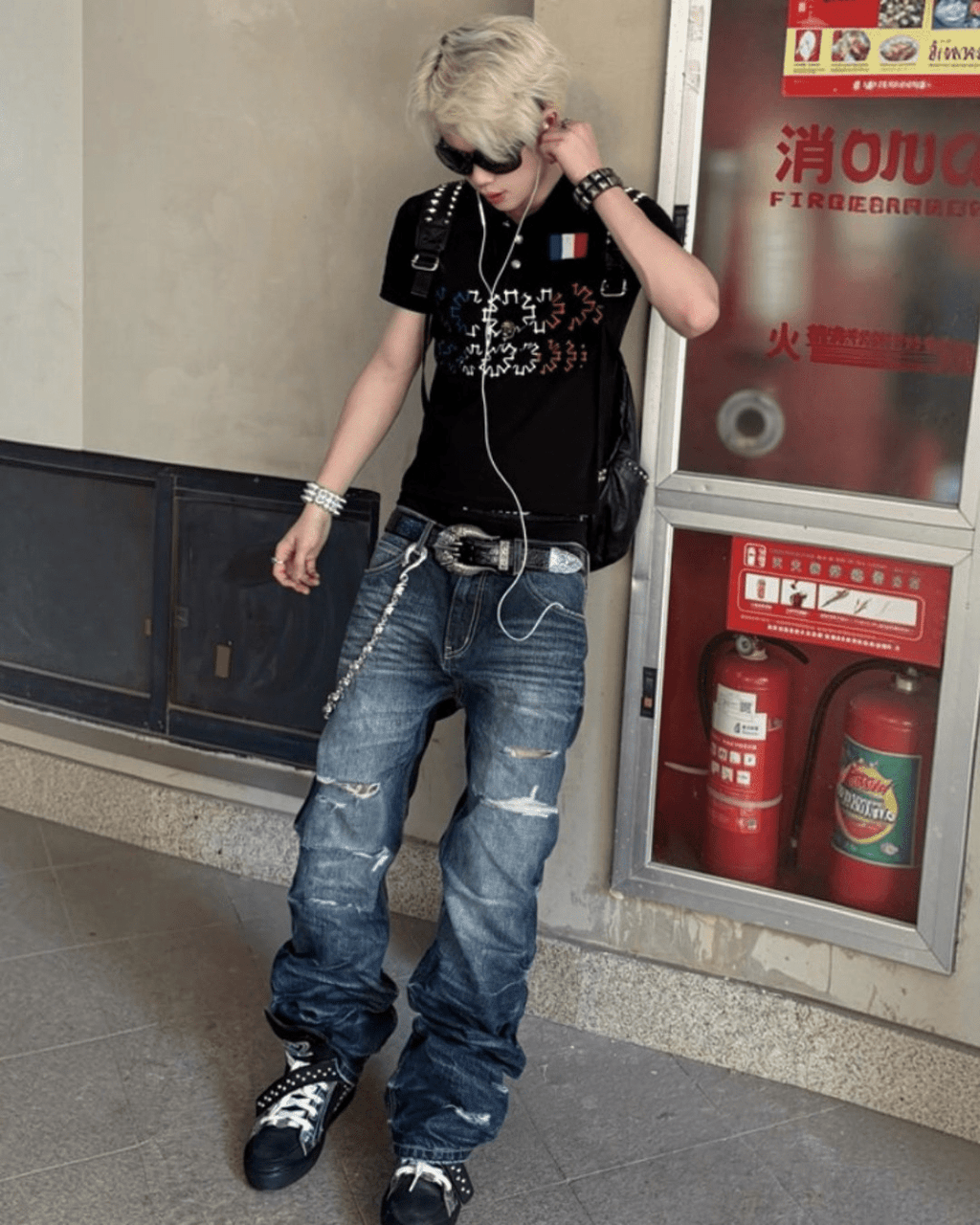 EODUP Distressed Flared Jeans - SWAGLAB
