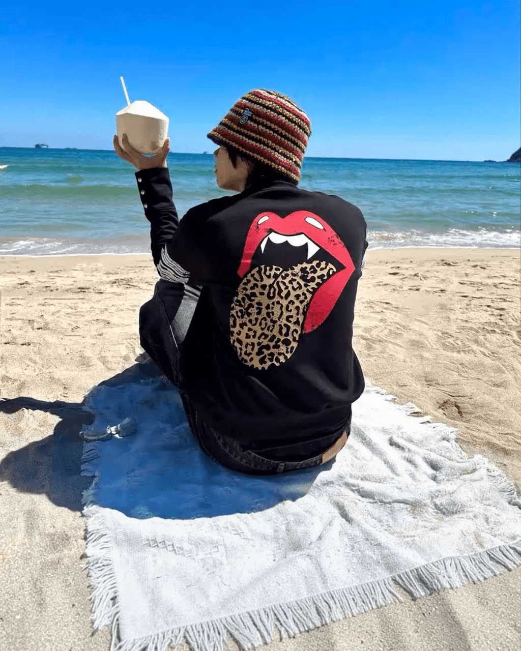 DETW Leopard Tongue Sweatshirt - SWAGLAB