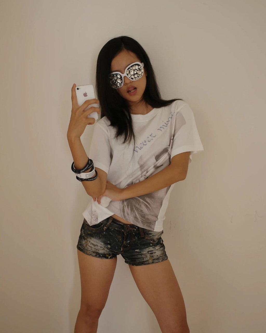 CHAI 26SS Kate Moss Portrait Slogan Vintage Graphic Tee - SWAGLAB