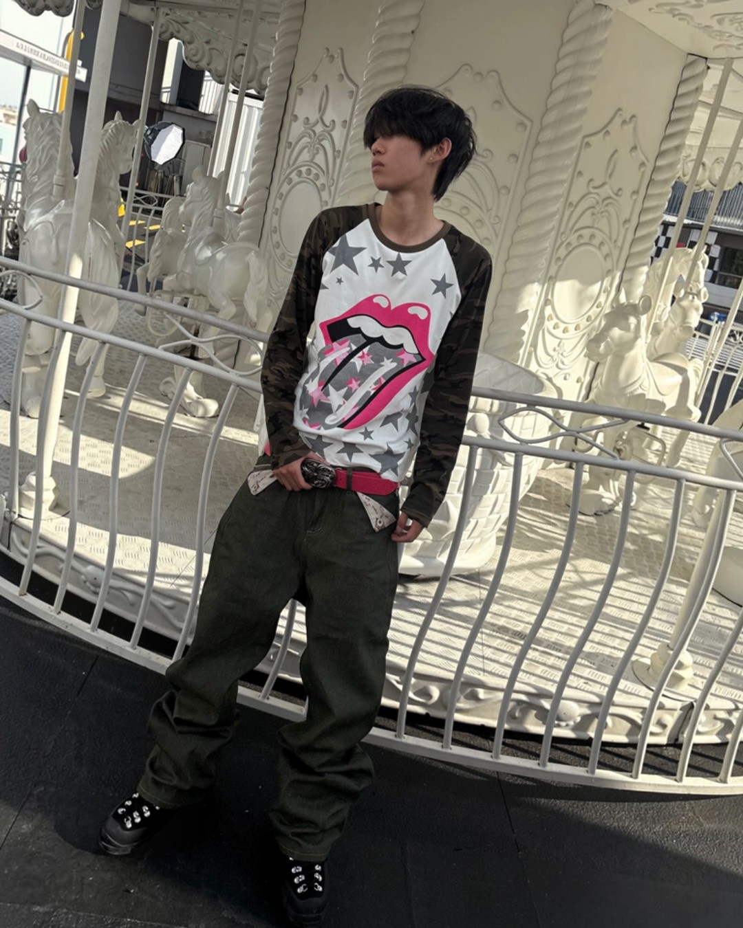 NumbAsia tongue long sleeve