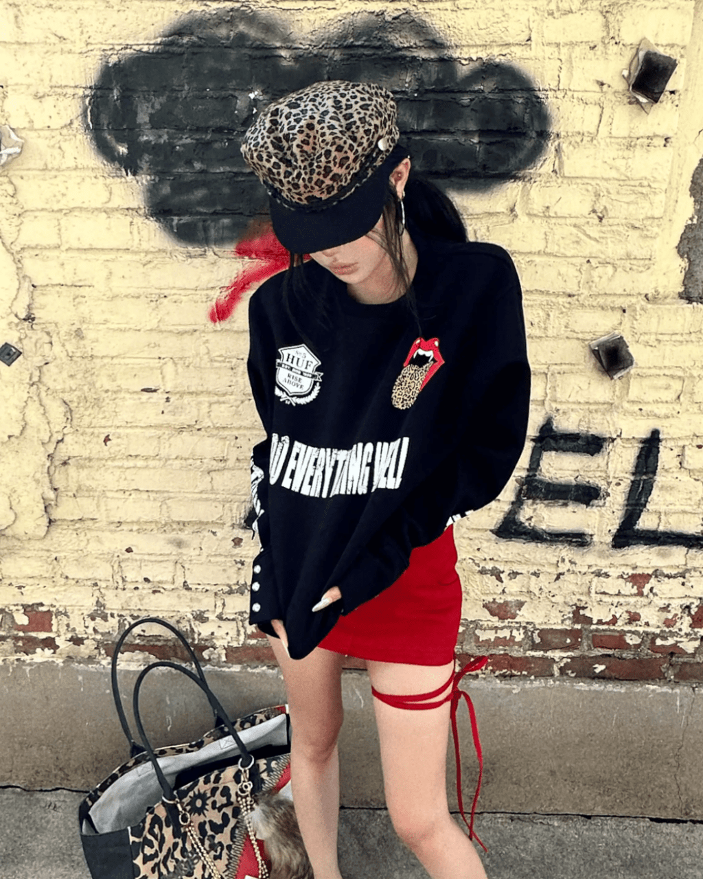 DETW Leopard Tongue Sweatshirt - SWAGLAB