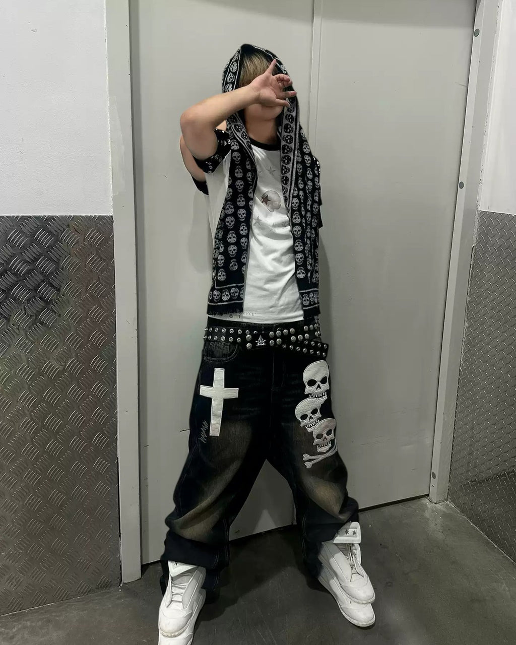 COLDASIA Black Cross Jeans - SWAGLAB