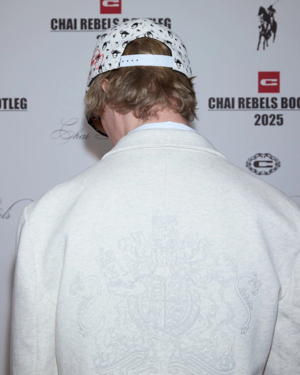 CHAI 25AW Rebels Star Graphic Leather Snapback Cap - SWAGLAB