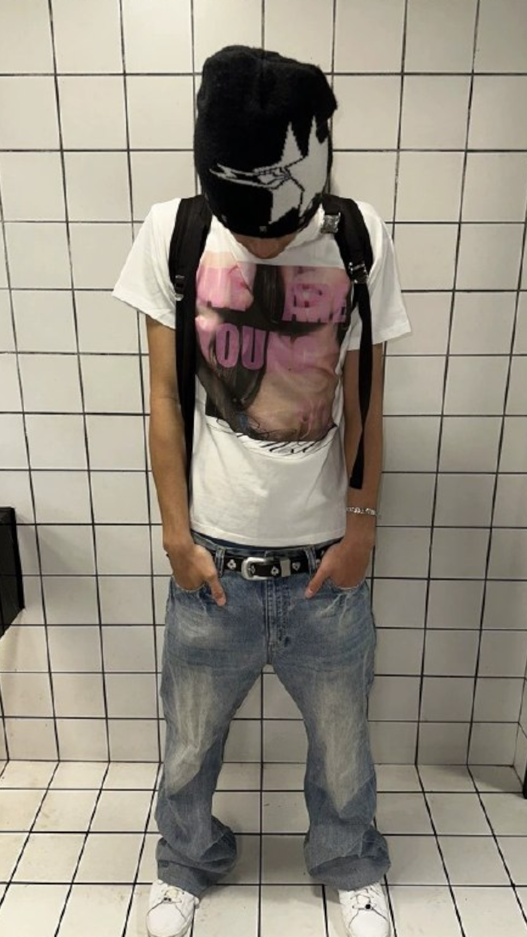 WEARE YOUNG T-Shirt
